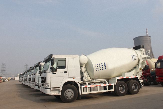 HM12-D Concrete Truck Mixer