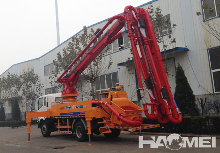 concrete pump truck