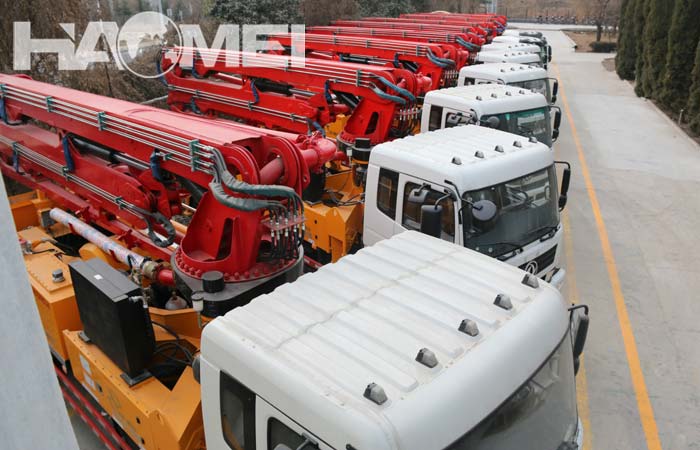 concrete pump trucks