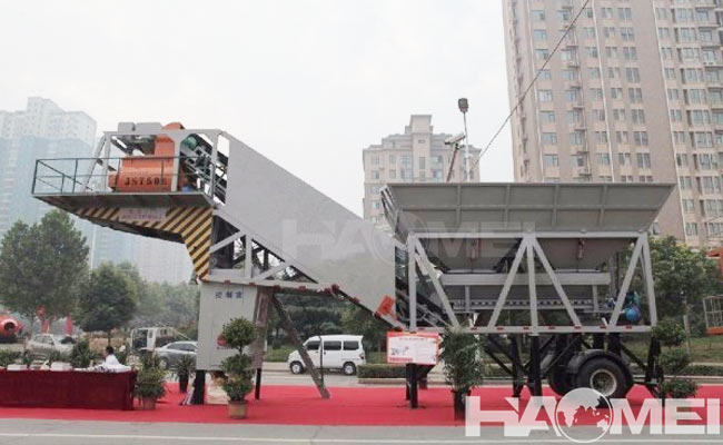 automatic mobile concrete batching plant