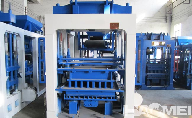 Concrete block maker factory